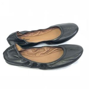 Lucky Brand Black Leather Flat, Size 8.5, VGC